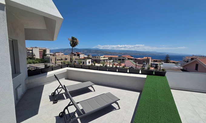 Capo Peloro Bed & Breakfast | Exclusive B&B Villa Rosa