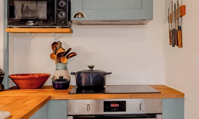 Camberwell Green Apartment | Exclusive Captivating 2LVL 1BR Loft, Walworth