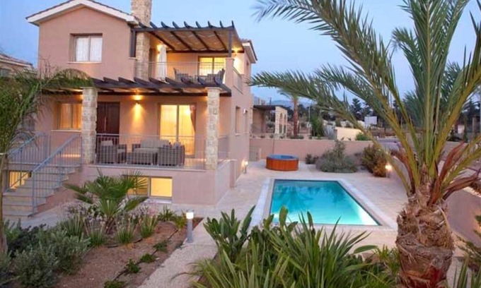 Polis Villa | Exclusive Gated Development - Private Beach - Hot Tub - Private Pool -Games Room