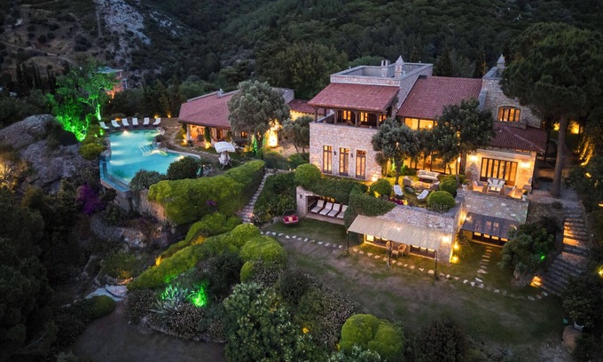 Dagbelen Villa | Exclusive Hill Mansion in Bodrum - Pool, Spa, Gym, and Breathtaking Marina Views
