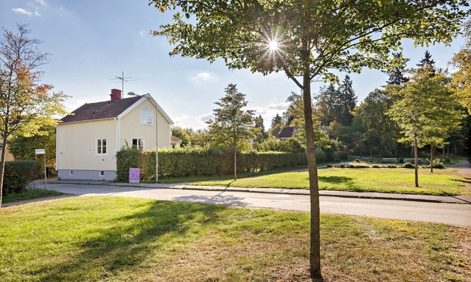 Nacka Municipality House | Exclusive House In The Heart Of Saltsjöbaden