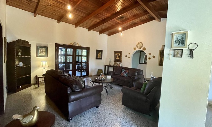Colonia El Naranjal House | Exclusive Luxury Naranjal Villa