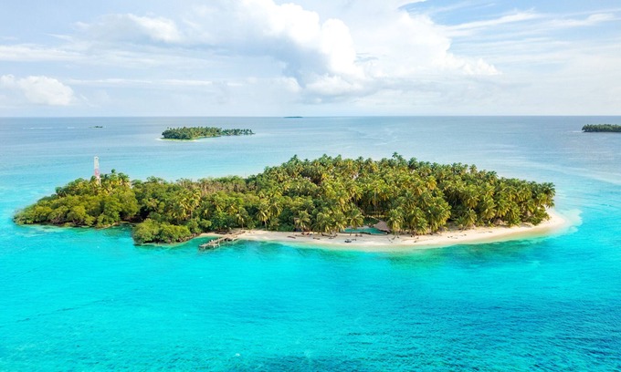 Calala Island Resort | Exclusive Private Island