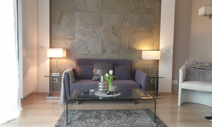 Deidesheim Apartment | Exclusive RONDO apartment with balcony and hotel service - breakfast optional