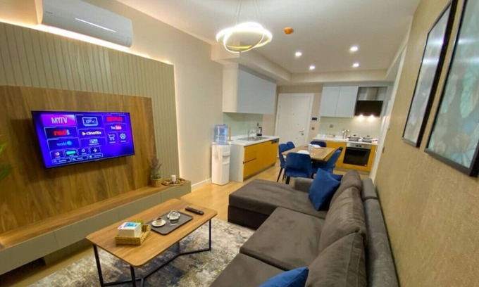 Mahmutbey Apartment | Exclusive Spacious 2+1 Apartment (2 bathrooms) - core living