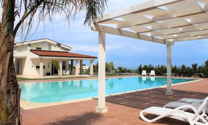 Polignano a Mare Villa | Exclusive use Villa with pool