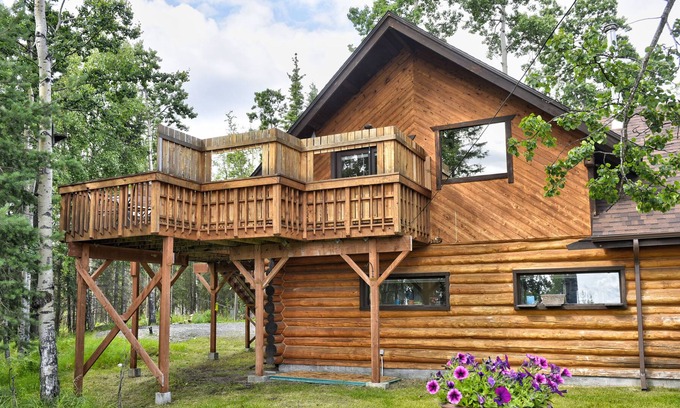 Sterling Cabin | Exclusive VIEW Property near Kenai River