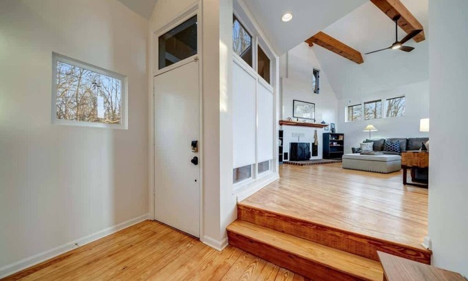 Shepherdstown House | Exclusive Wooded Chalet w Magnificent River Views