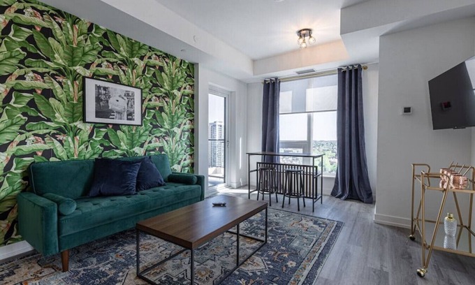Kitchener Apartment | Executive 2BD+Wifi+Parking+EV (Gym & Pool soon!)