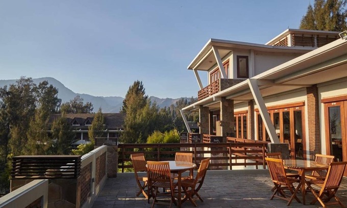 Ngadisari Apartment | Executive room at Jiwa Jawa Bromo