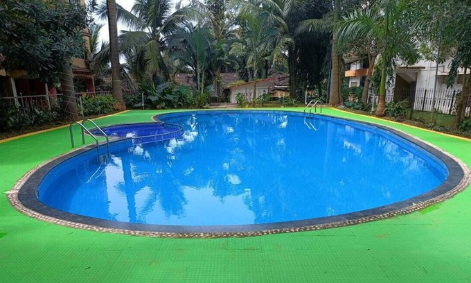 Vagator Apartment | Executive Room With Pool Near Vagator Beach
