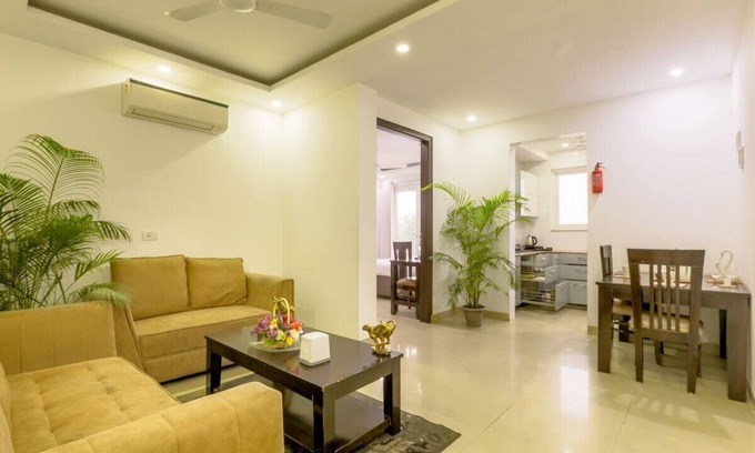 Gurugram Apartment | Executive suite! 2BR& Balcony