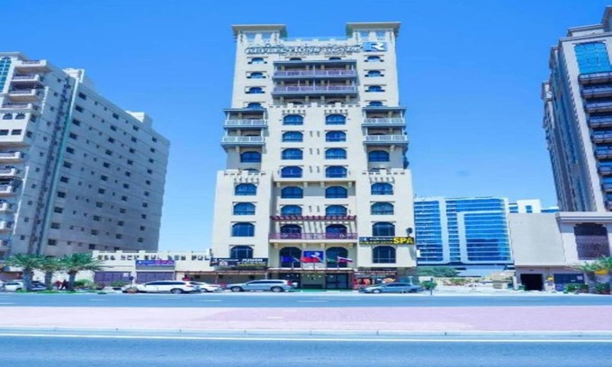 Naif House | Executive Suite | Royal Reflections Luxury