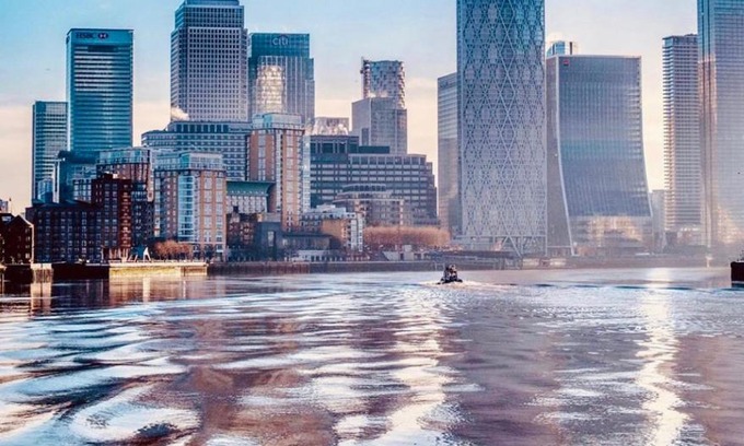 Woolwich Riverside Apartment | Executive Waterfront Split Penthouse