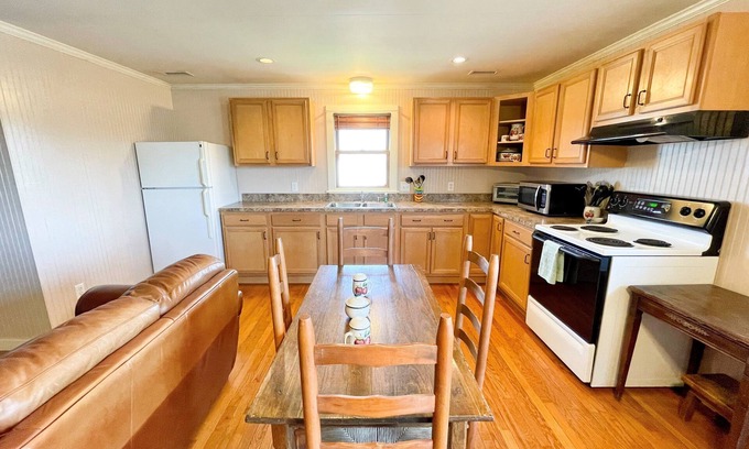 Ocracoke House | Exiled on Main Street: Large Pet-friendly home