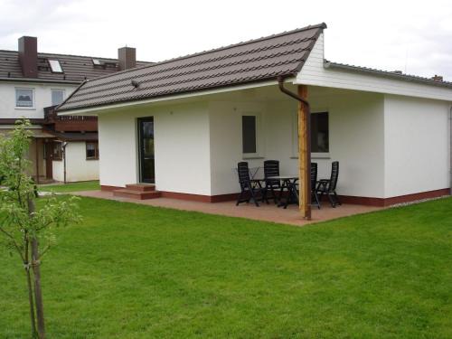 Alt Gaarz House | Exklusiver Bungalow mit Terrasse in Rerik, cleaning included
