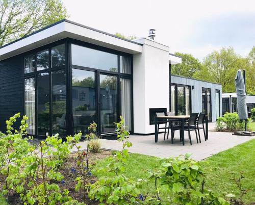 Hulshorst House | Exklusives Chalet am Veluwemeer