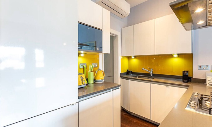 Clerkenwell Apartment | Exmouth Market Apartment