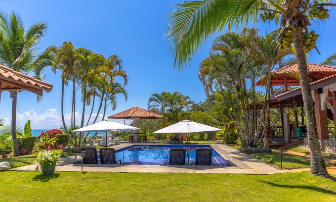 Esterillos House | EXOTIC VILLA OCEAN VIEW 5 MIN TO BEACH