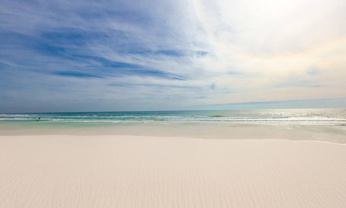 Gulf Shores House | Expansive 4 Bedroom Retreat - Lost Dunes C