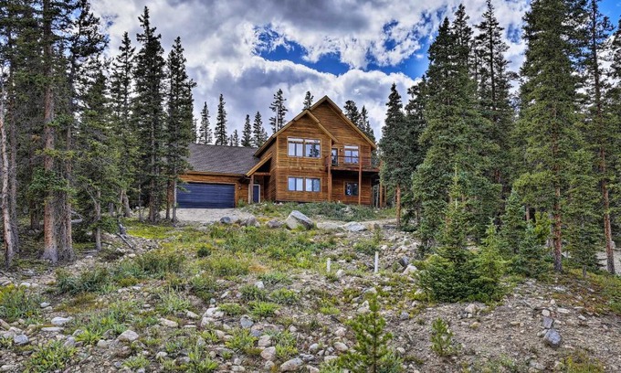 Valley of the Sun House | Expansive Fairplay Cabin with Wraparound Deck!