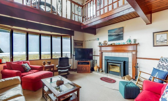 Westport House | Expansive Views Family Oceanfront Beach Home