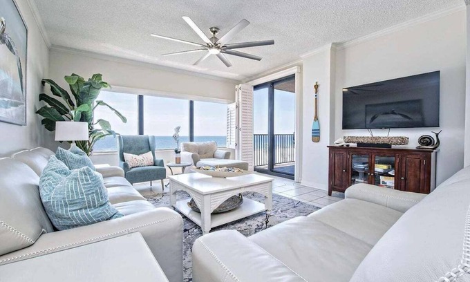 Orange Beach Condo | Experience Coastal Luxury at Four Seasons 403 West Gulf Front fishing pier by Prickett Properties