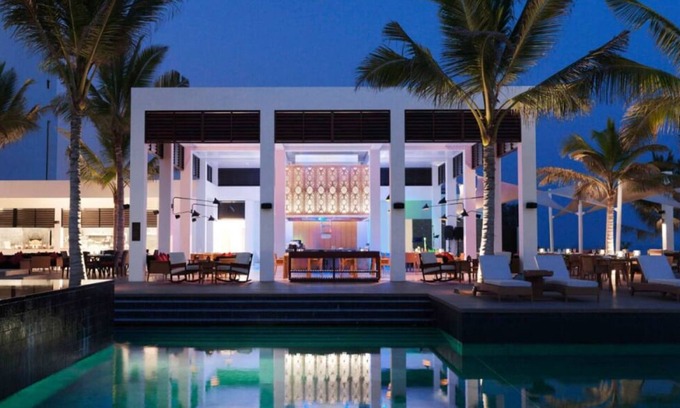 Salalah Hotel | Experience Luxury Living in Beach Resort! Outdoor Pool, Spa Center, Free Parking