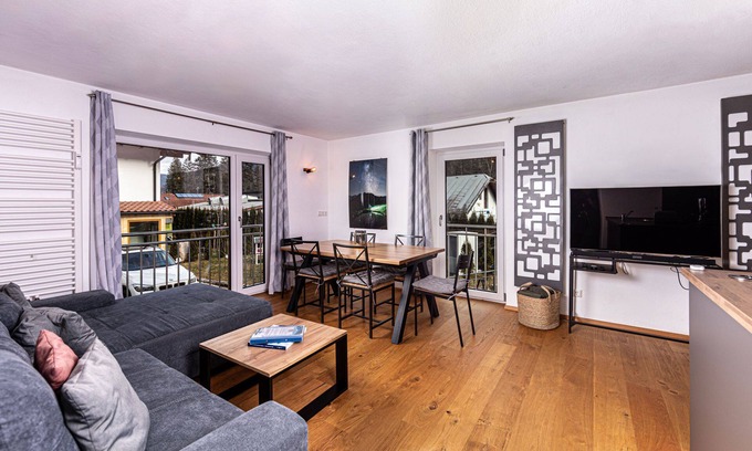 Schoenau am Koenigssee Apartment | "Experience Mountain Serenity at Berghäusl: Your Perfect Getaway!"