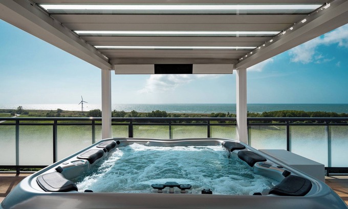 Ostseebad Wustrow Apartment | Experience pure luxury in the 5-star penthouse apartment Panoramasuite The Turm