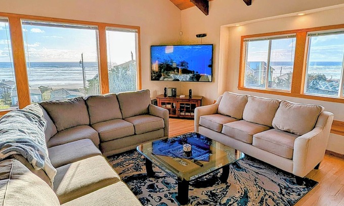 Florence House | Experience Spacious Coastal Living at Seascape - Stunning Views of Heceta Beach