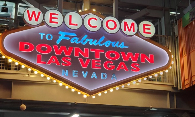 Downtown Las Vegas House | Experience The Real Las Vegas in The Historical Downtown Arts District .