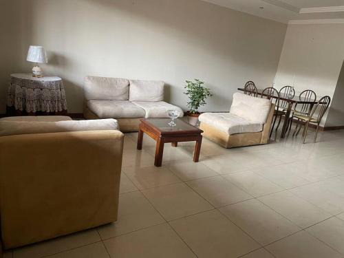 Cuenca Apartment | Explora Cuenca desde este hogar!