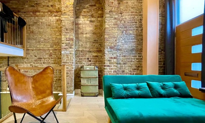 Harringay Apartment | Exposed Brick Flat Finsbury Park