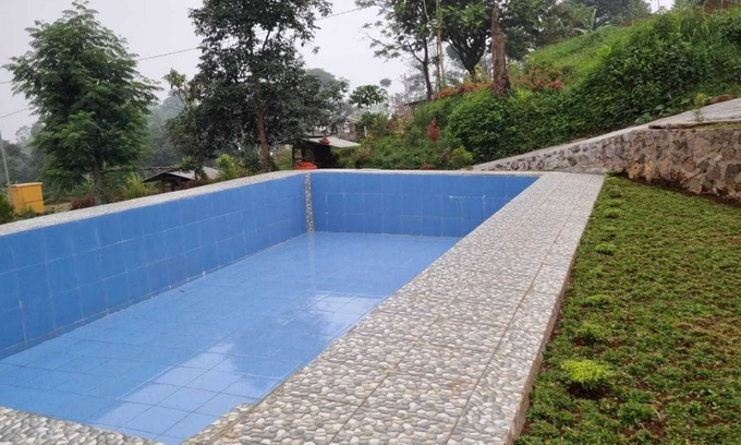 Ciater Hotel | EXPRESS O 91843 Bbs Villa Ciater