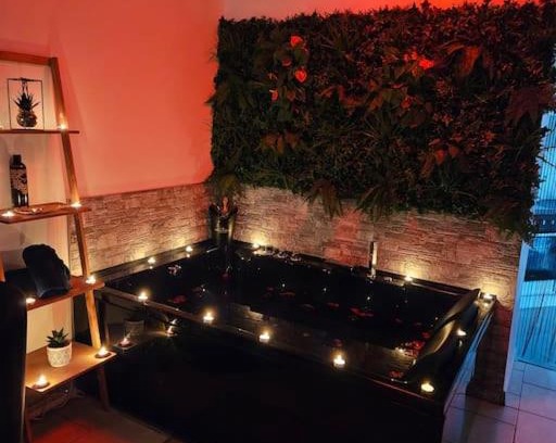 Melun Apartment | Express Yourself
