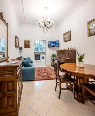 Esquilino Apartment | Exquilia Home & Garden at the Colosseum