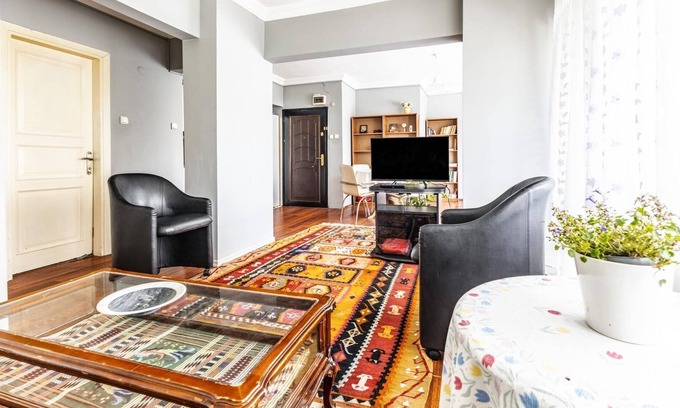 Kartal Apartment | Exquisite Flat Near Marmaray and Coast in Kartal