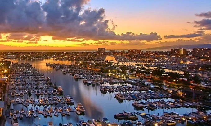Marina del Rey Apartment | ★ Exquisite Sunrise Views @ our 2BR/2BA apt 3Beds ★