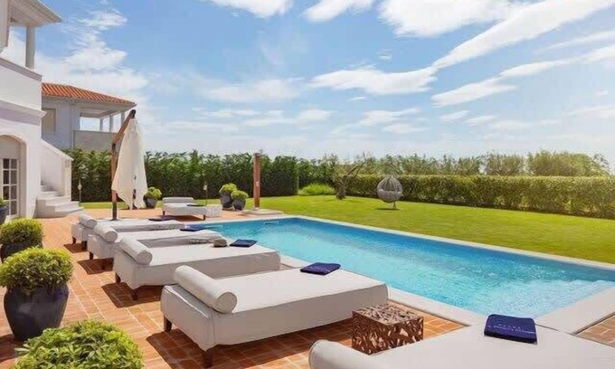 Vabriga Villa | Exquisite Villa Surrounded by Olive Groves