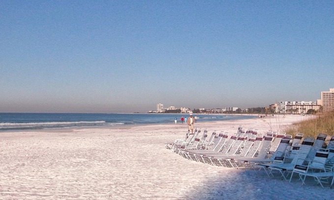 Siesta Key Condo | Exquisitely renovated condominium on Siesta Key!