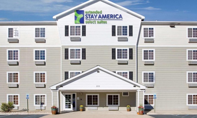 Millard Hotel | Extended Stay America Select Suites - Omaha - Southwest