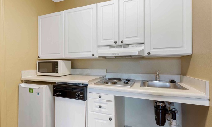 Midtown Anchorage Hotel | Extended Stay America Suites Anchorage Midtown