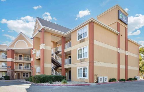 Raisin Hotel | Extended Stay America Suites - Fresno - North
