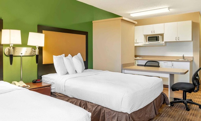 Holland Hotel | Extended Stay America Suites Toledo Holland
