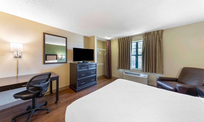 Mendenhall Valley Hotel | Extended Stay America Suites Juneau Shell Simmons Drive