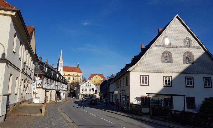 Schirgiswalde-Kirschau Condo | Extraordinary overnight stays in Schirgiswalde