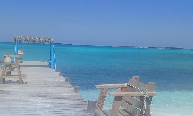 Rolleville Villa | Exuma Point -Swimming Pigs Resort Purple