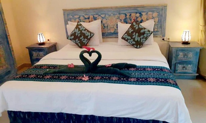 Gili Trawangan Bed & Breakfast | Eywa Bungalows