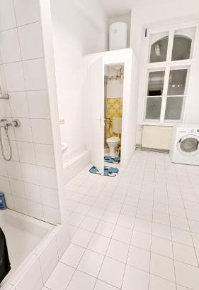 Erdberg Apartment | EZz10